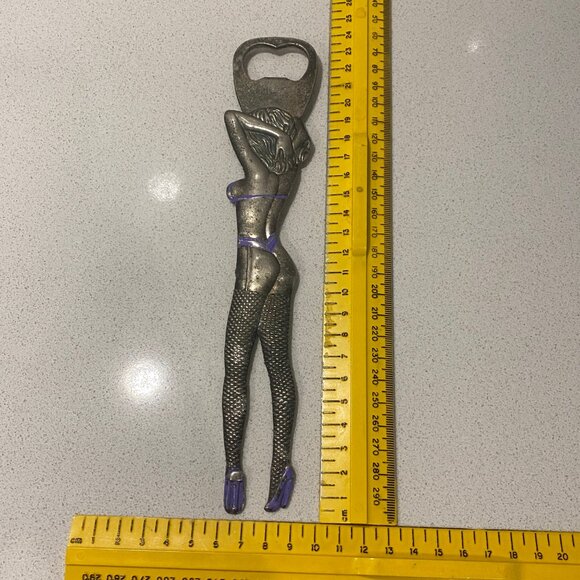 Vintage Las Vegas Showgirl bottle opener eclectic - Picture 4 of 12